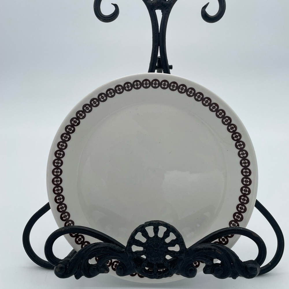 Set of 4 Vintage Restaurant ware White and Brown Dinner Plates